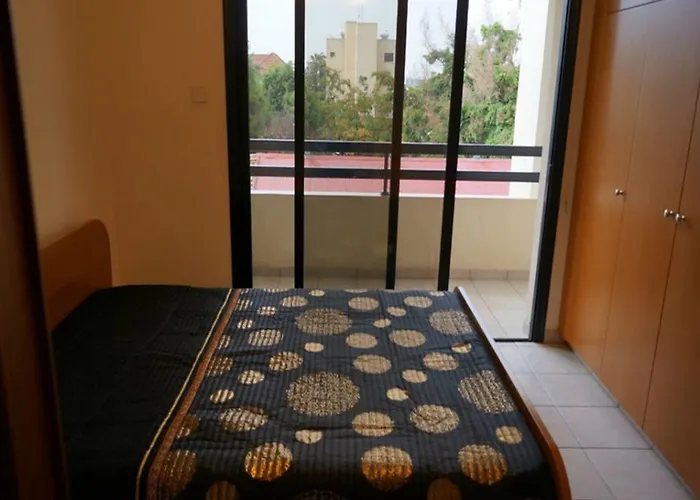 アパート Juliana Boutique Aparments ラルナカ